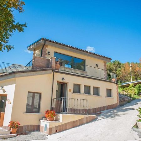 La Baita di Pilato Montemonaco Bagian luar foto