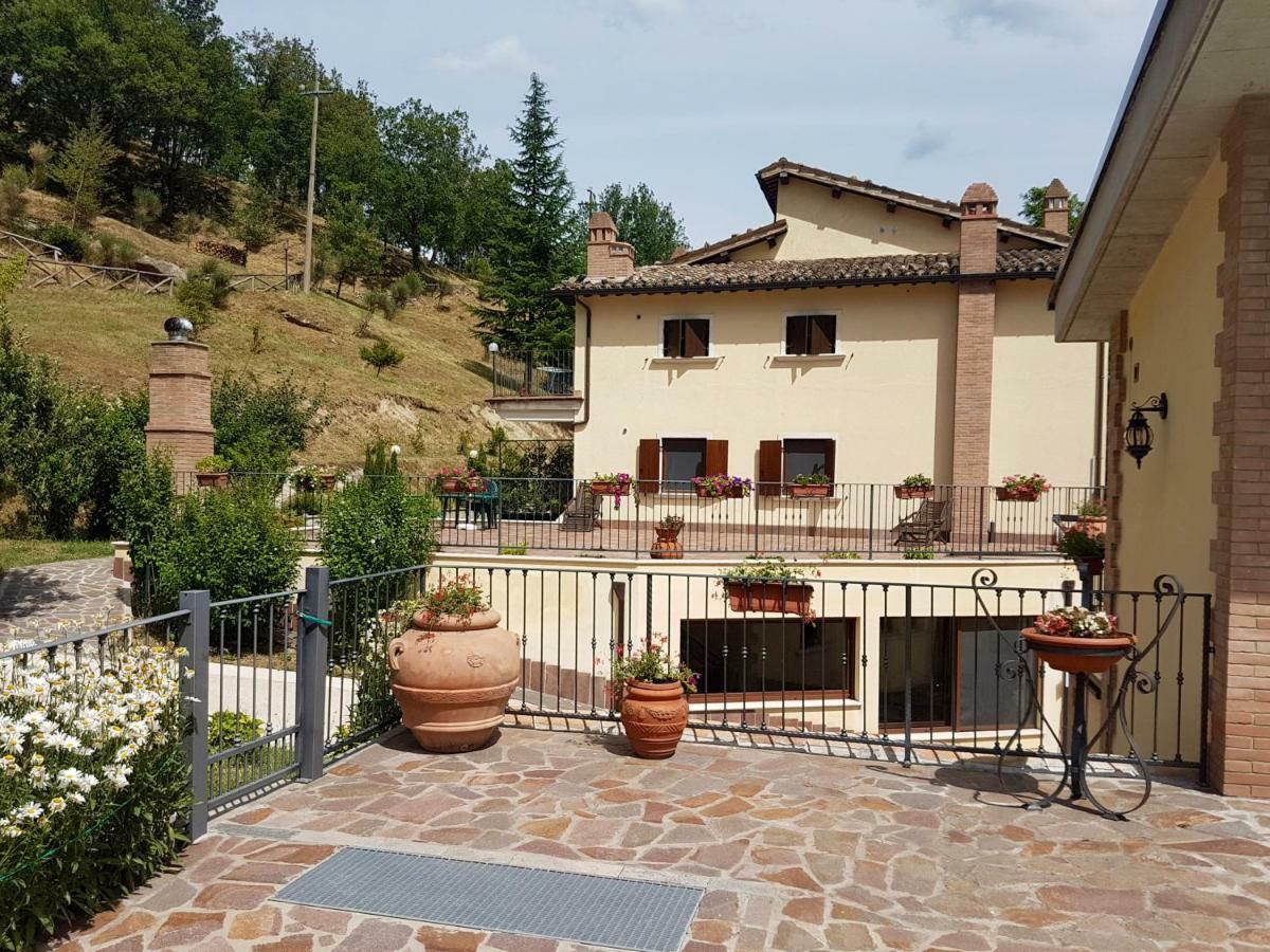 La Baita di Pilato Montemonaco Bagian luar foto