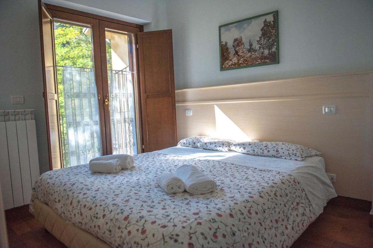 La Baita di Pilato Montemonaco Bagian luar foto